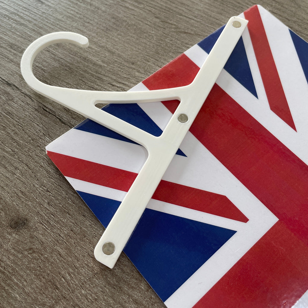 White rear view hanger with magnets